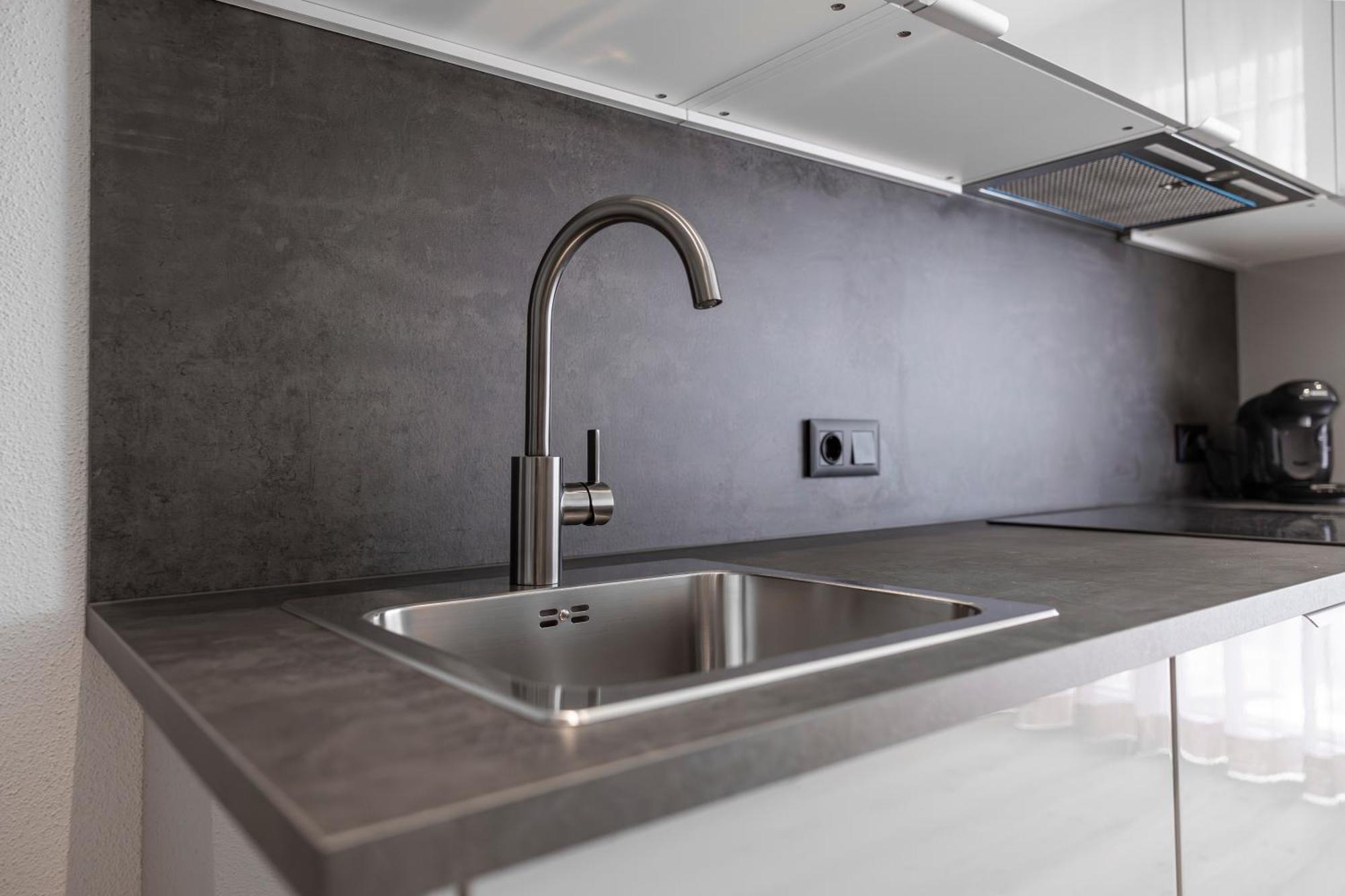 Bergmadl Apartments Нойщифт им Щубайтал Екстериор снимка